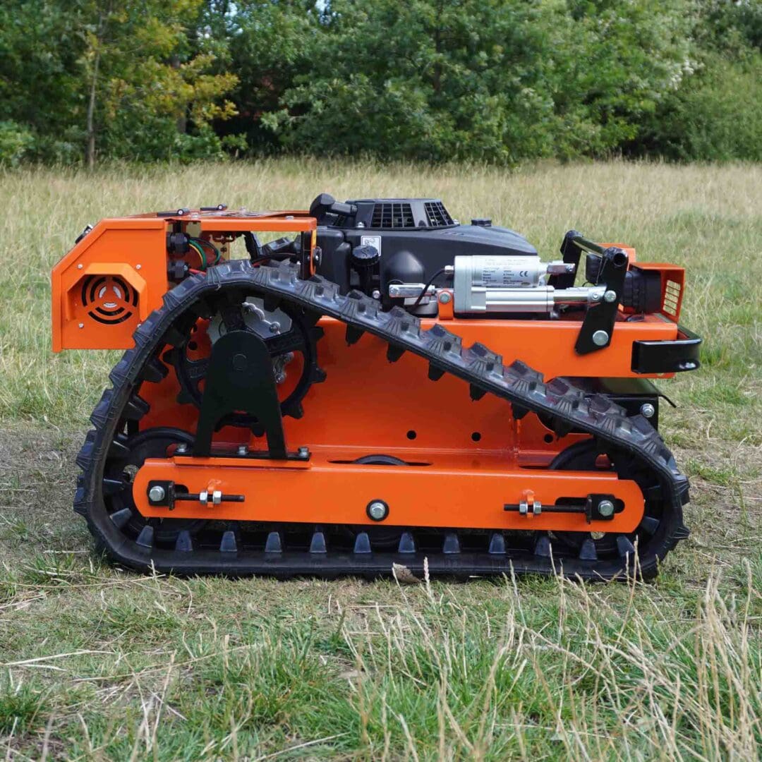 Remote Control Lawn Mower - 55cm Cutting Width | Forest Master