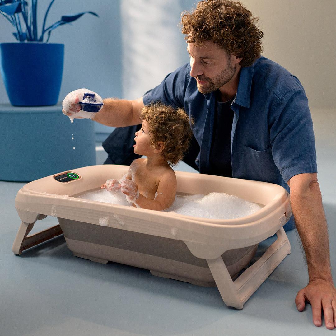 Maxi-Cosi Indigo Plus - Safe Bath Time With Built-In HighSense Thermometer And Anti-Slip Pad